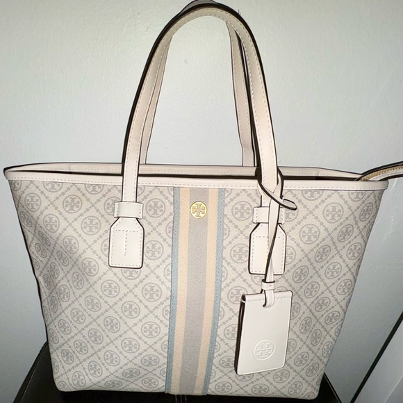 Tory Burch Patterned Beige and Cream Tote - Picture 5 of 5